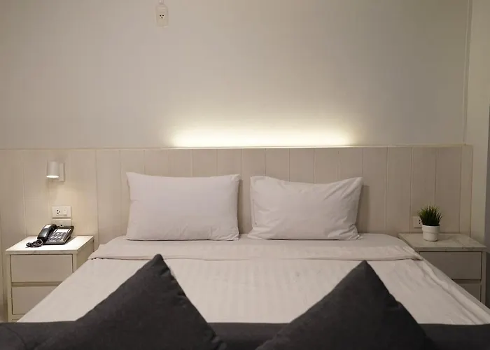 Viewplace & Lat Phrao 130 3* Bangkok
