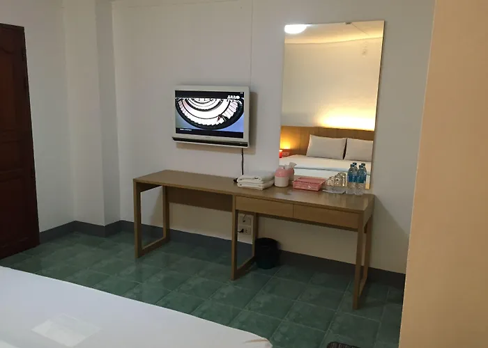 Viewplace & Lat Phrao 130 Bangkok