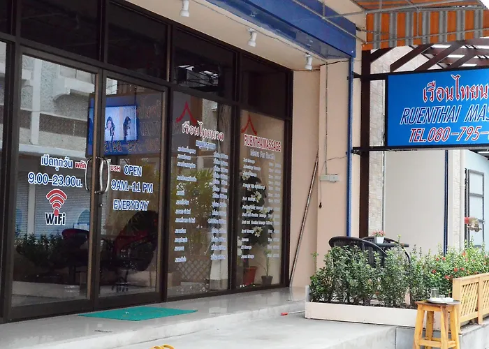 Viewplace & Lat Phrao 130 3*
