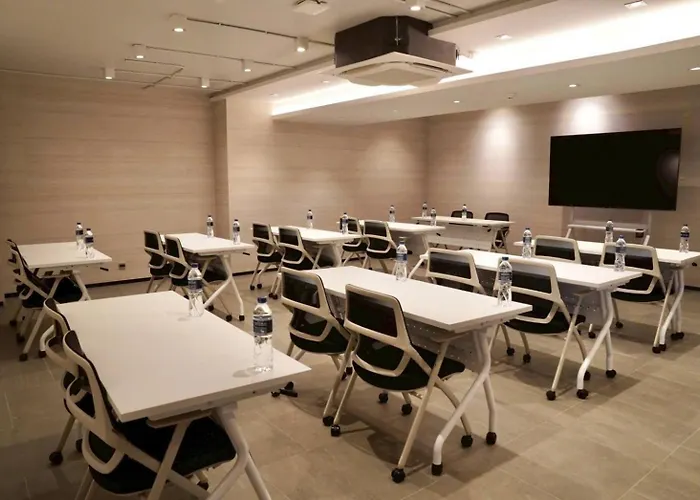 Viewplace & Lat Phrao 130