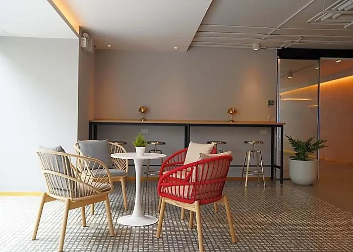 Viewplace & Lat Phrao 130 Locanda Bangkok